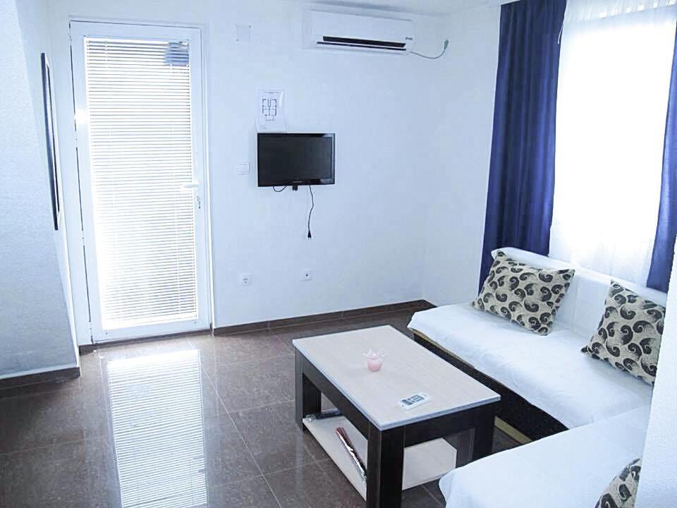 Sobe Alex Appartement Veliko Gradište Buitenkant foto